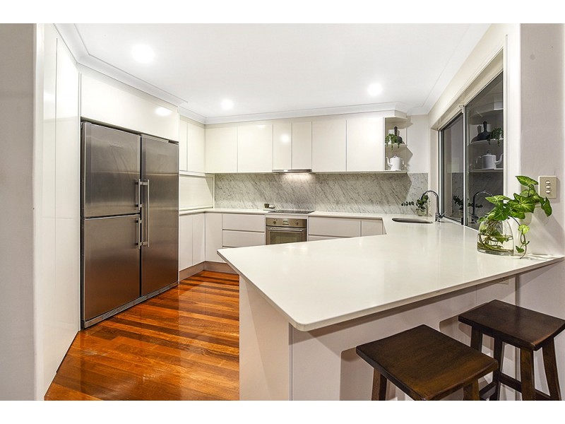 2 Albany Lane, Currumbin QLD 4223