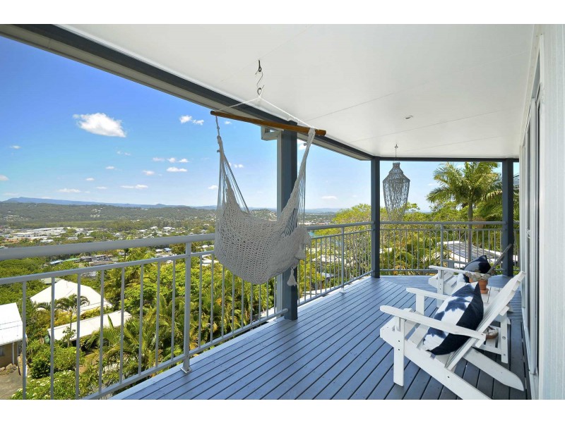 2 Albany Lane, Currumbin QLD 4223
