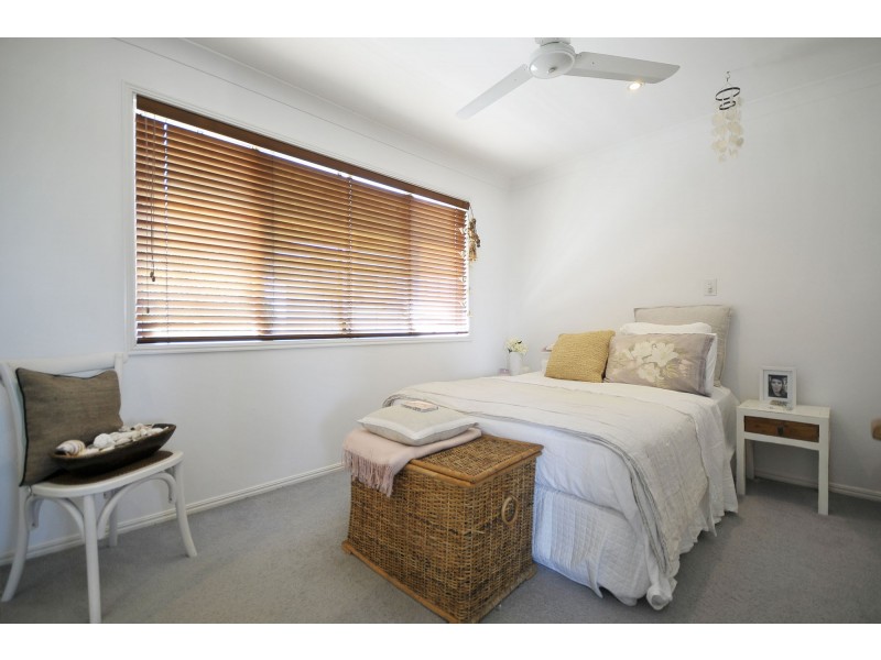 2 Albany Lane, Currumbin QLD 4223