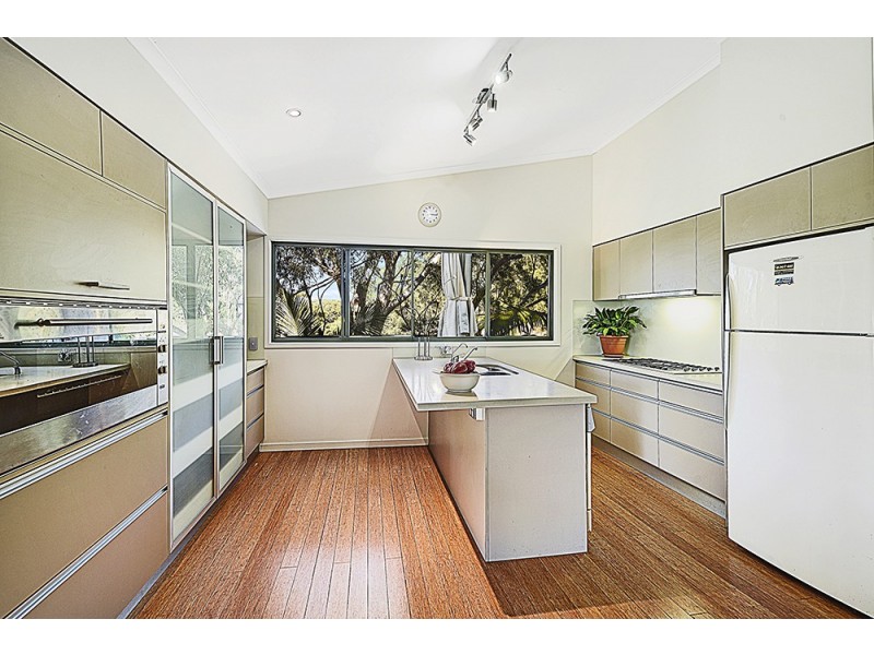30 Domain Road, Currumbin QLD 4223