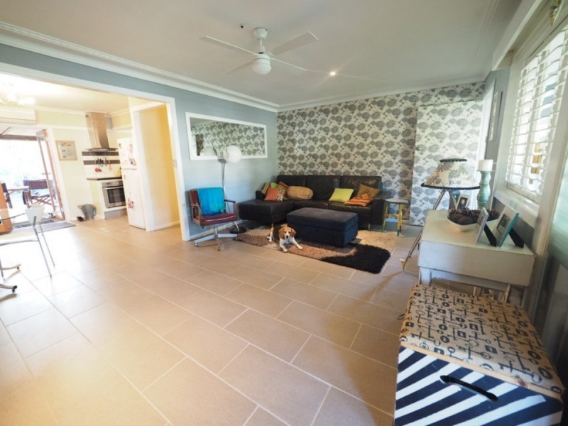 4 Leyte Avenue, Palm Beach QLD 4221