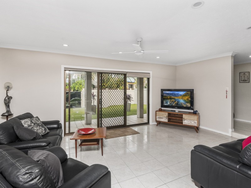 10 Ben Buckler Court, Robina QLD 4226