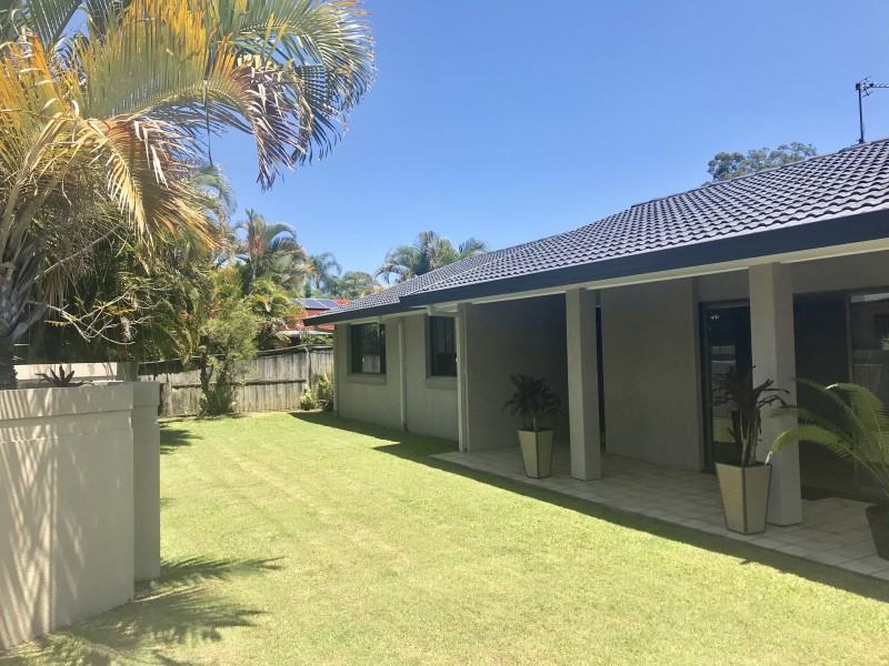 10 Ben Buckler Court, Robina QLD 4226