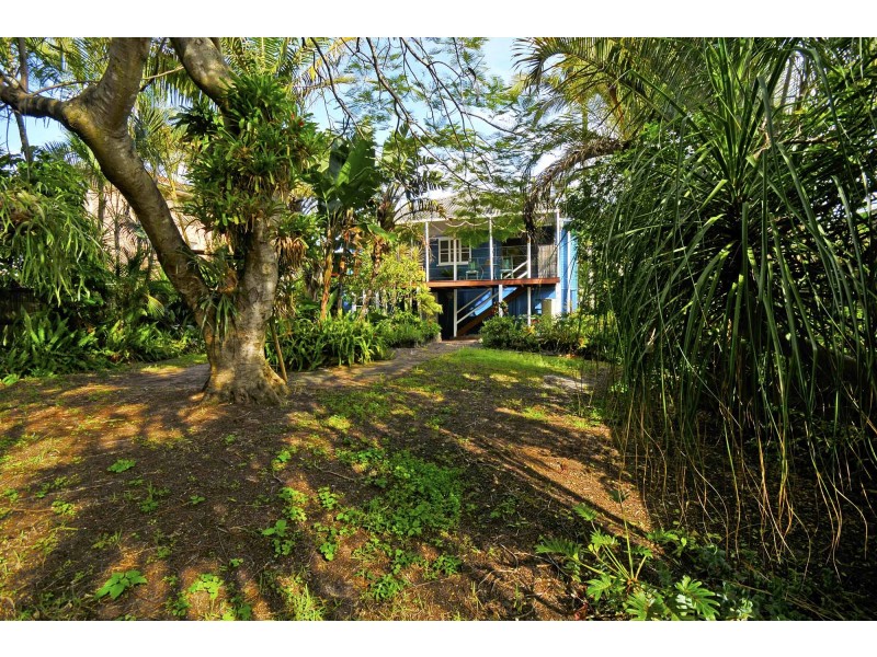 7 Thirteenth Avenue, Palm Beach QLD 4221