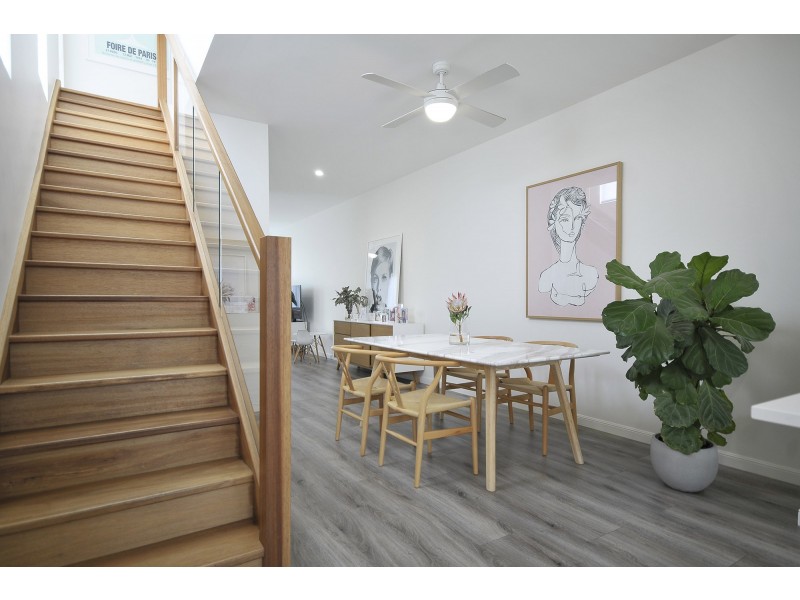 1/33 Twenty Sixth Avenue, Palm Beach QLD 4221