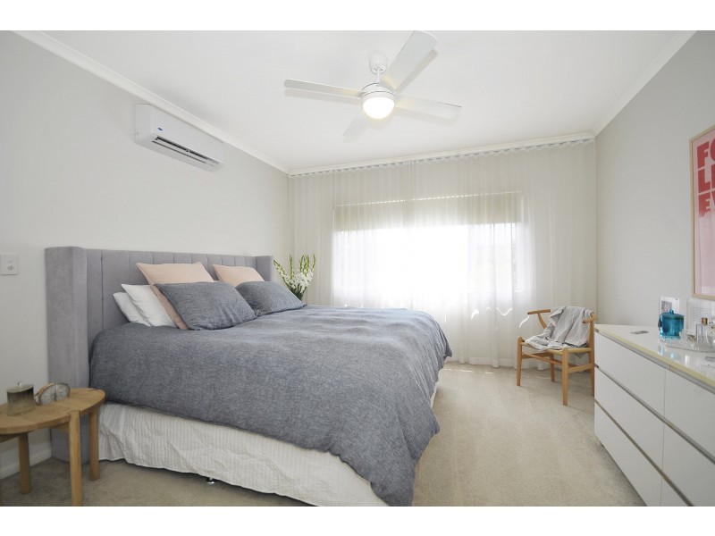 1/33 Twenty Sixth Avenue, Palm Beach QLD 4221