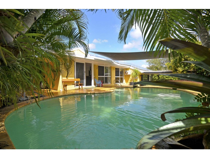 5 Balcatta Court, Elanora QLD 4221