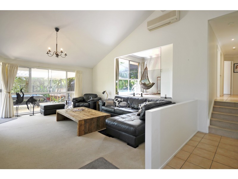 5 Balcatta Court, Elanora QLD 4221