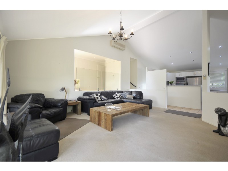 5 Balcatta Court, Elanora QLD 4221