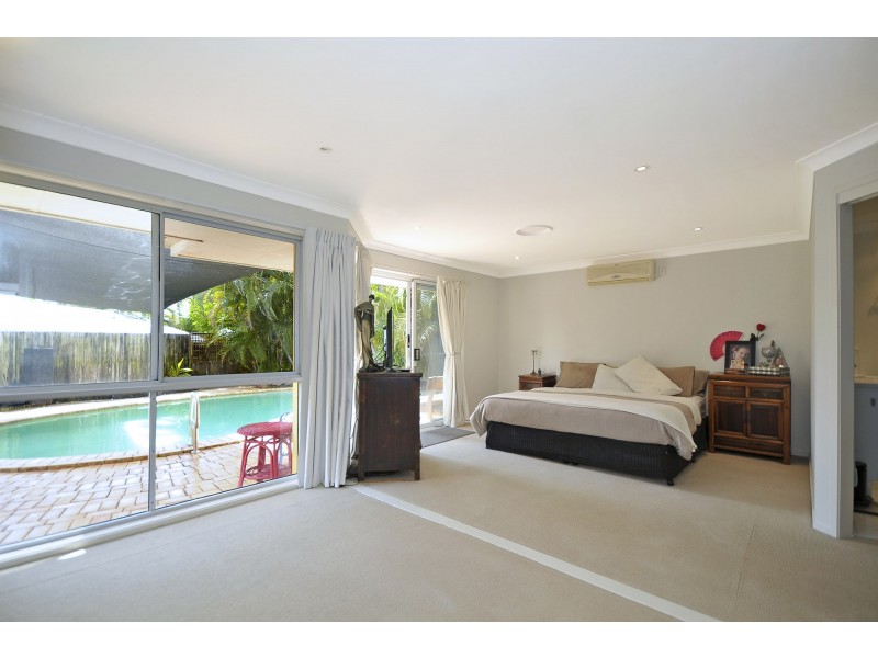 5 Balcatta Court, Elanora QLD 4221