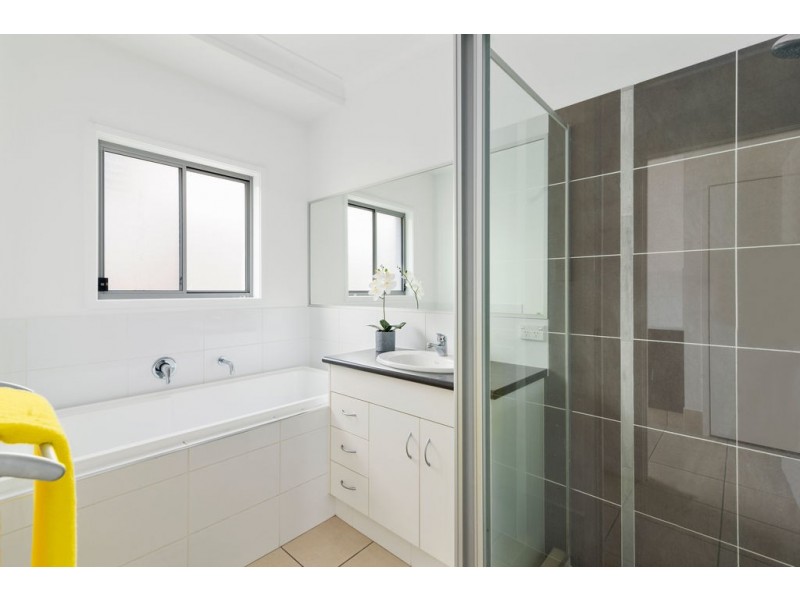 22 Everstar Street, Reedy Creek QLD 4227