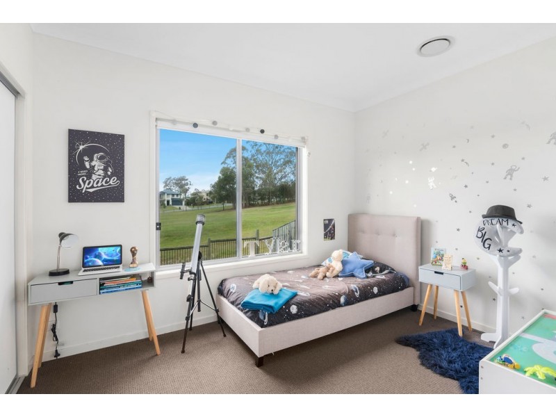 22 Everstar Street, Reedy Creek QLD 4227