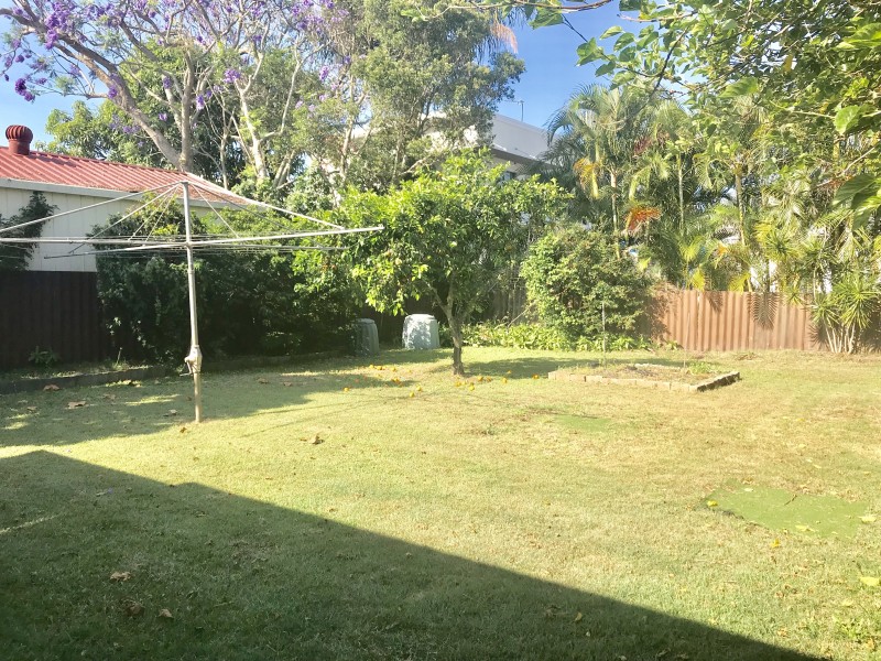 25 Aruma Avenue, Burleigh Heads QLD 4220