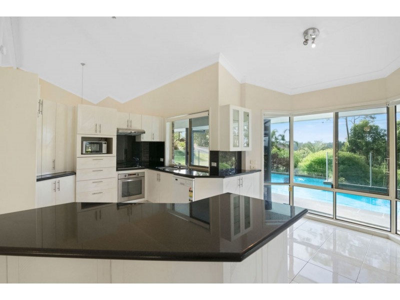 17 Sullivan Road, Tallebudgera QLD 4228