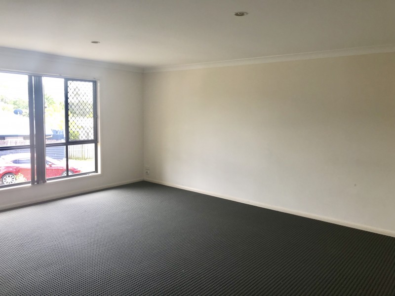 58 Merrilaine Crescent, Merrimac QLD 4226
