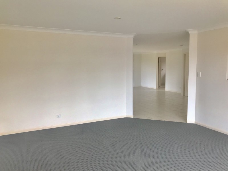 58 Merrilaine Crescent, Merrimac QLD 4226