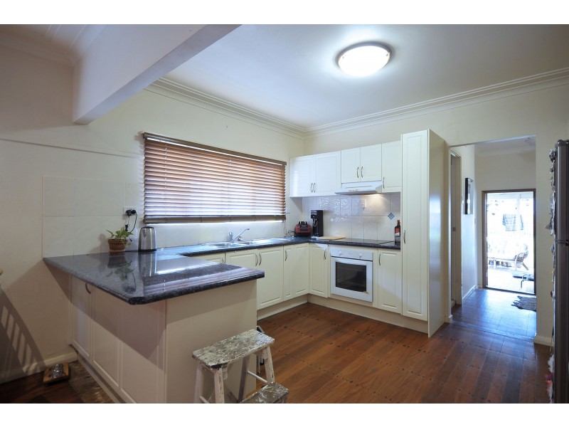 117 Leyte Avenue, Palm Beach QLD 4221