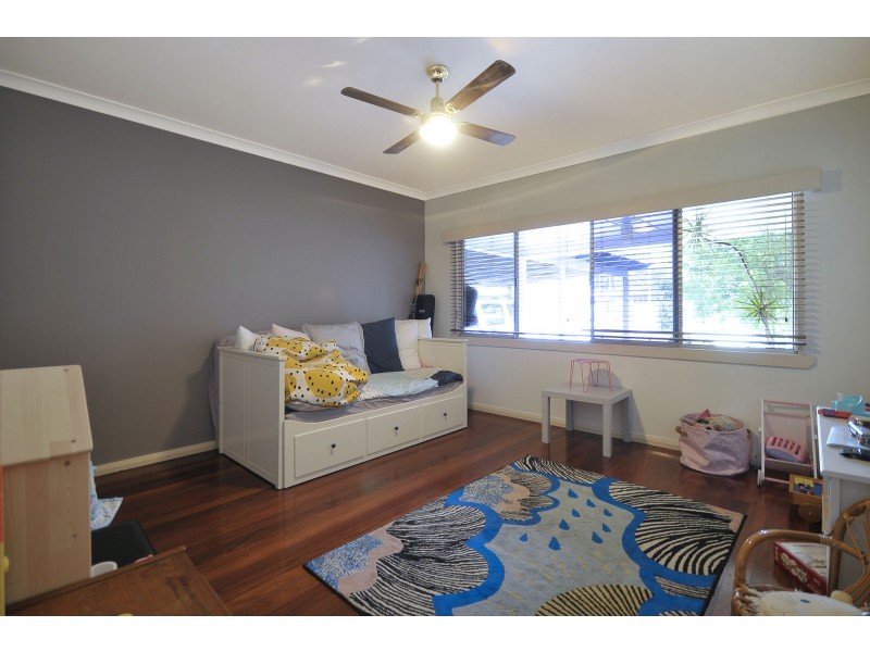 117 Leyte Avenue, Palm Beach QLD 4221