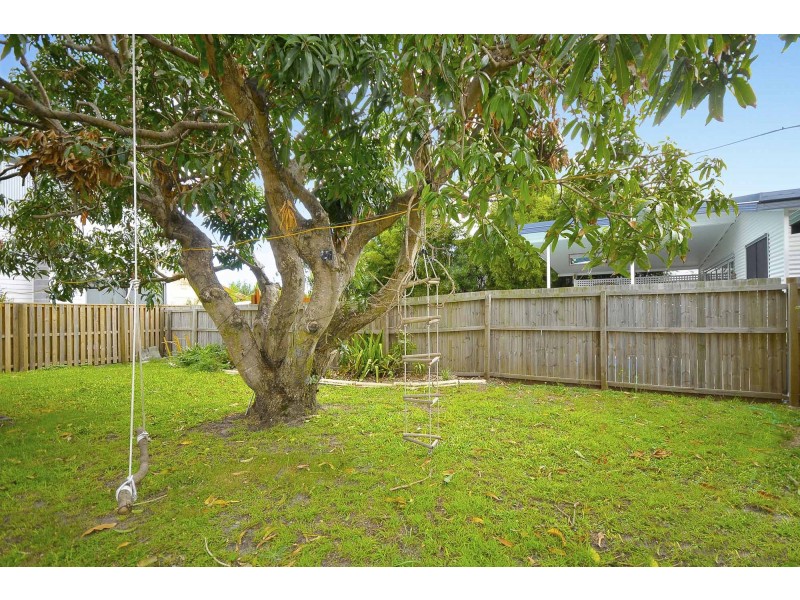 117 Leyte Avenue, Palm Beach QLD 4221