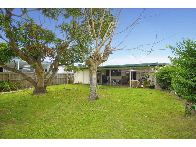 117 Leyte Avenue, Palm Beach QLD 4221