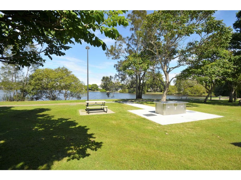 117 Leyte Avenue, Palm Beach QLD 4221