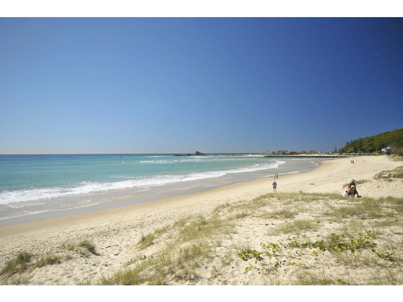 117 Leyte Avenue, Palm Beach QLD 4221