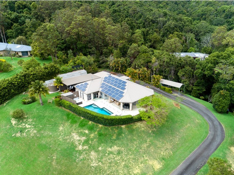 12 Des Quinlan Crescent, Tallebudgera QLD 4228