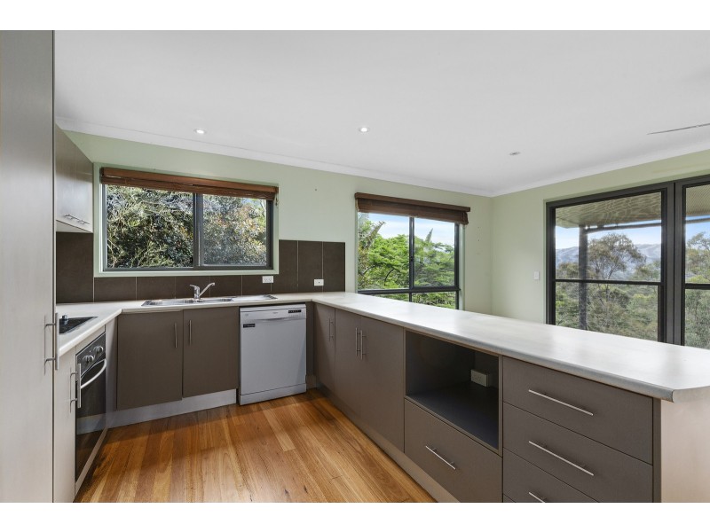 54 Tara Vista Boulevard, Highland Park QLD 4211