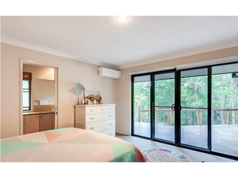 63 Simpsons Road, Elanora QLD 4221