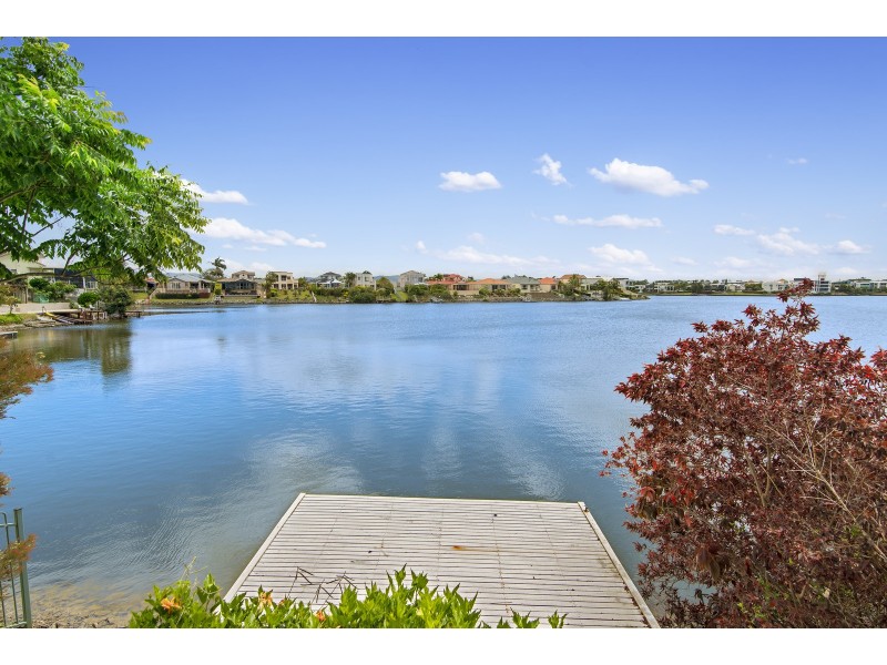 19 Notre Dame Court, Varsity Lakes QLD 4227