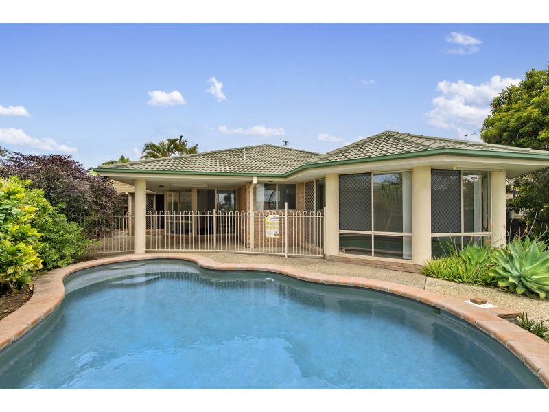 19 Notre Dame Court, Varsity Lakes QLD 4227