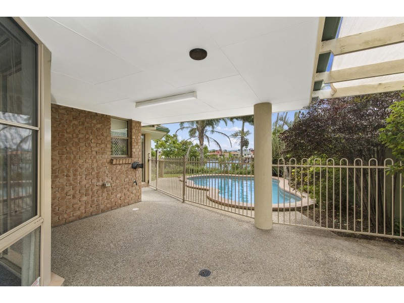 19 Notre Dame Court, Varsity Lakes QLD 4227