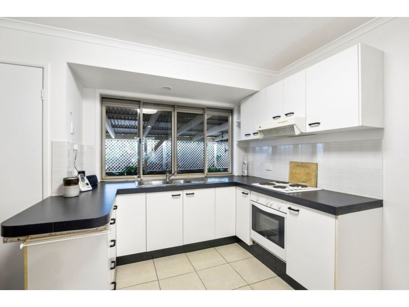 4 Fernleigh Court, Currumbin QLD 4223