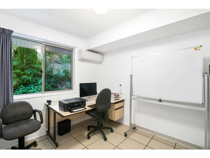 4 Fernleigh Court, Currumbin QLD 4223