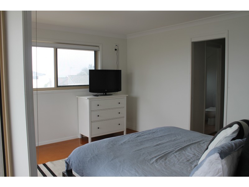 1/4 Fifteenth Avenue, Palm Beach QLD 4221