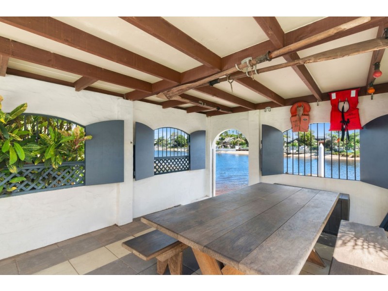 246 Mallawa Drive, Palm Beach QLD 4221