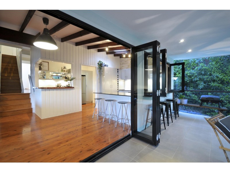 19 Regent Street, Currumbin QLD 4223