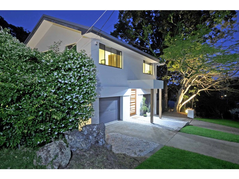 19 Regent Street, Currumbin QLD 4223