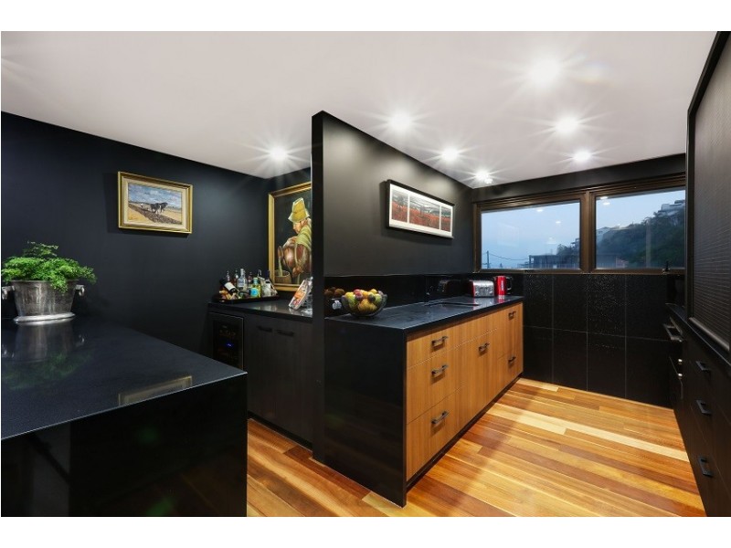 1/794 Pacific Parade, Currumbin QLD 4223