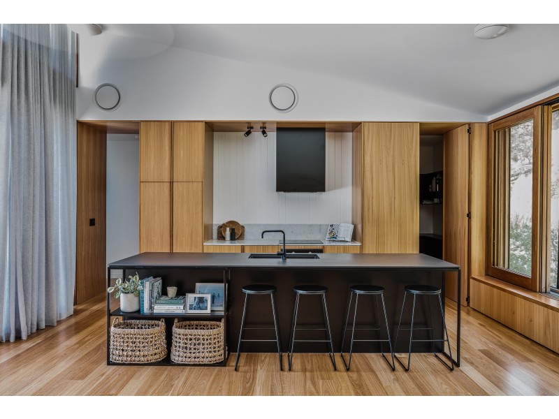 172 Tierney Drive, Currumbin Waters QLD 4223