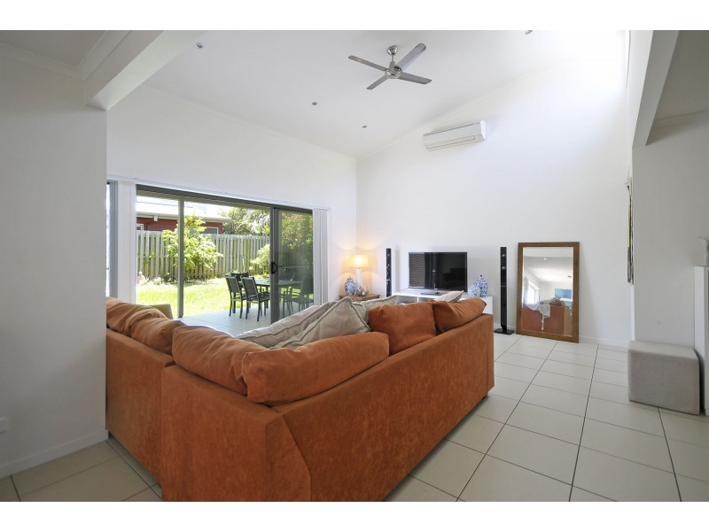 8/2 Border Drive North, Currumbin Waters QLD 4223