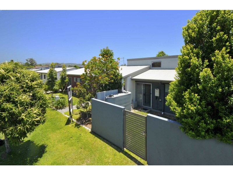 8/2 Border Drive North, Currumbin Waters QLD 4223