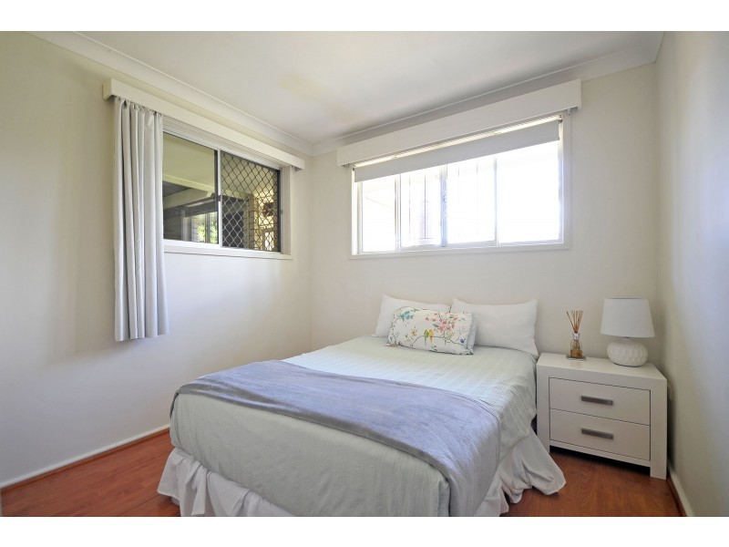 77 Fifth Avenue, Palm Beach QLD 4221