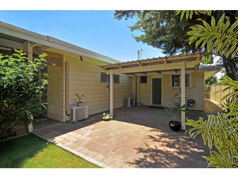 77 Fifth Avenue, Palm Beach QLD 4221