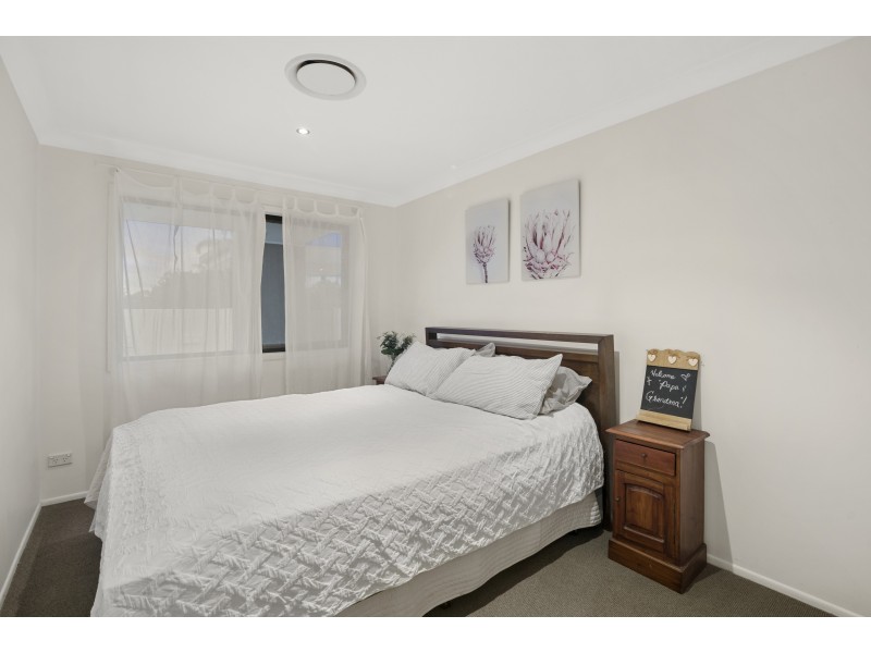 12 Linum Street, Palm Beach QLD 4221
