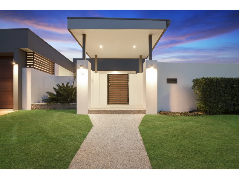 12 Linum Street, Palm Beach QLD 4221