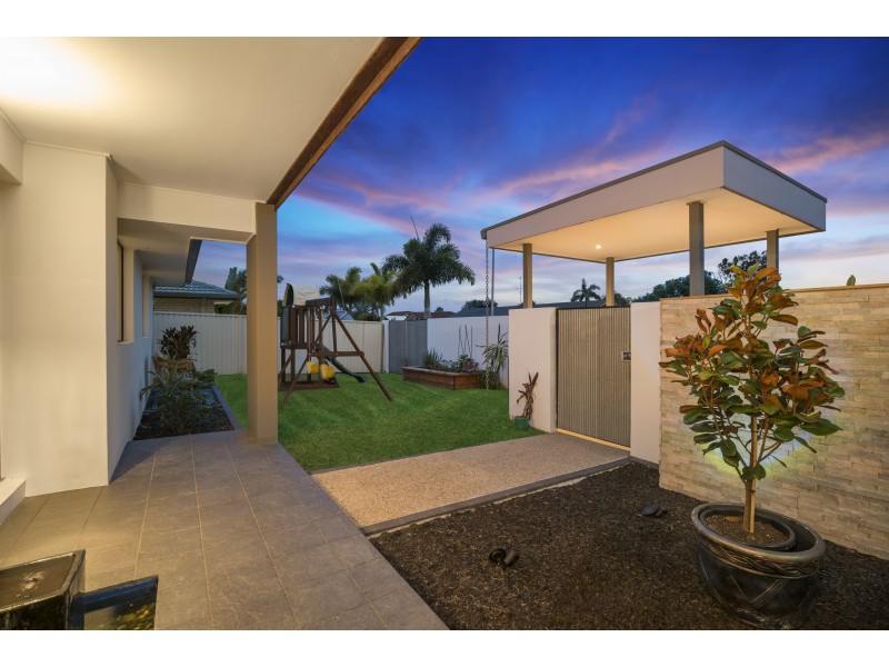 12 Linum Street, Palm Beach QLD 4221