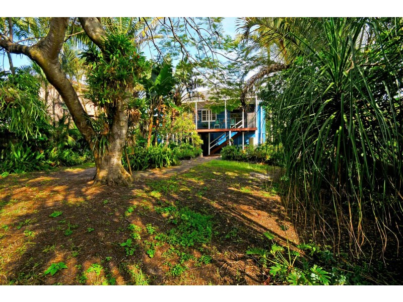 7 Thirteenth Avenue, Palm Beach QLD 4221