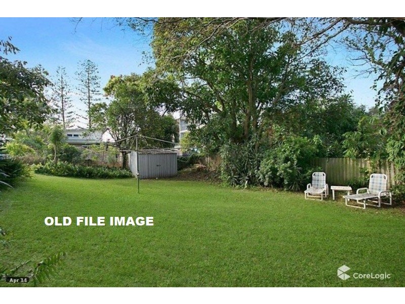 3 Tenth Avenue, Palm Beach QLD 4221