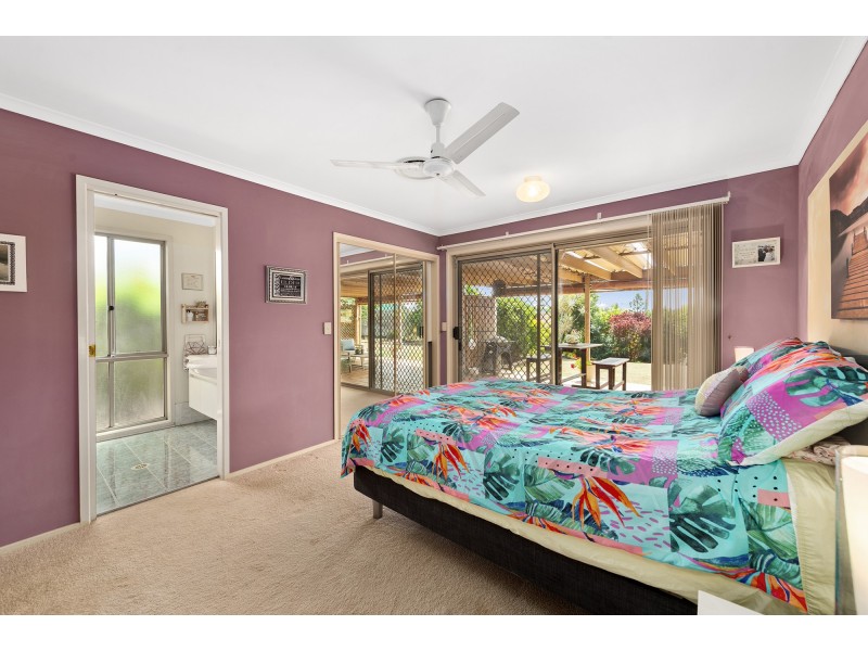 20 Champagne Drive, Tweed Heads South NSW 2486